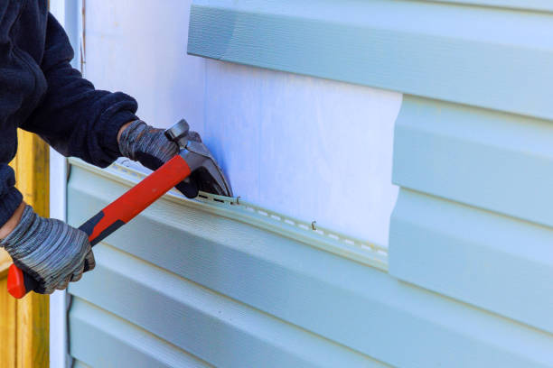Reliable Siding Inspection contractor in Lindenhurst, IL by Creative Siding